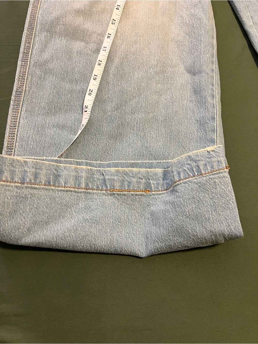 Light Blue Wide-Leg Mid Rise Jeans Size 12 - Picture 4 of 8